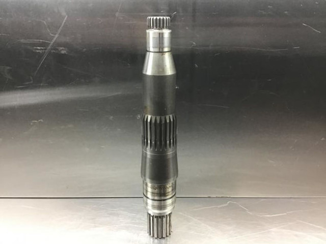 Liebherr Drive Shaft - Demi arbre: photos 1 Liebherr Drive Shaft - Demi arbre: photos 1