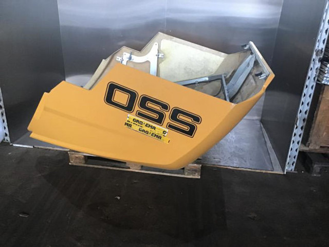 Liebherr Engine Hood - Pare-chocs: photos 5 Liebherr Engine Hood - Pare-chocs: photos 5