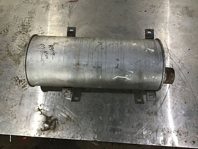 Liebherr Exhaust Silencer - Silencieux: photos 4 Liebherr Exhaust Silencer - Silencieux: photos 4