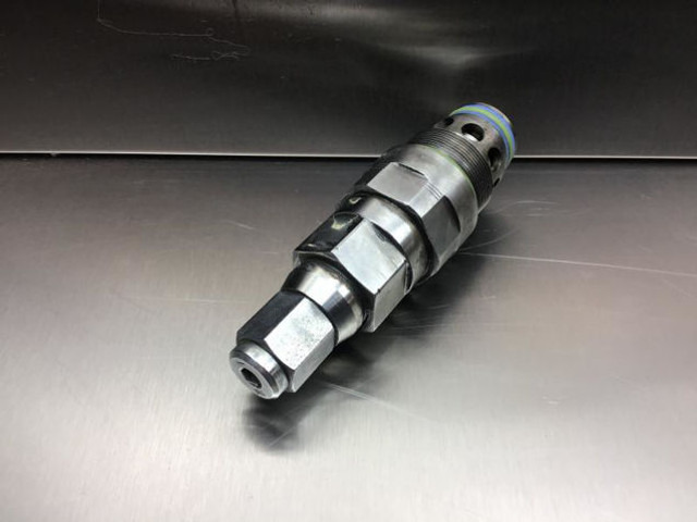 Liebherr Pressure Feeder Valve - Moteur et pièces: photos 4 Liebherr Pressure Feeder Valve - Moteur et pièces: photos 4