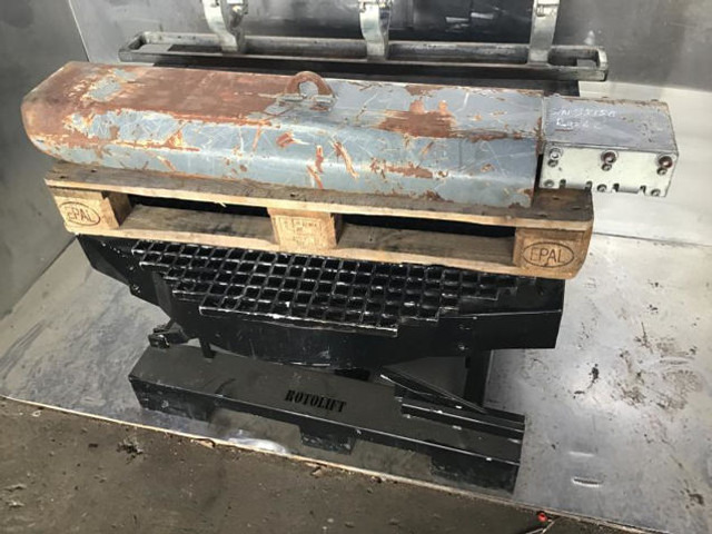 Liebherr Protection - Pare-chocs: photos 4 Liebherr Protection - Pare-chocs: photos 4