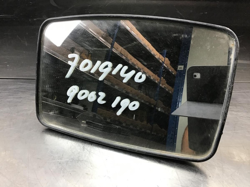 Liebherr R900 Li / R914B / R912 Li / R904 / R902 Li / R922 / R950 / A904C Li / A904 Li / A904 INDUSTRIAL / A902 Li / A900C Li / A900B Li - Rétroviseur: photos 1 Liebherr R900 Li / R914B / R912 Li / R904 / R902 Li / R922 / R950 / A904C Li / A904 Li / A904 INDUSTRIAL / A902 Li / A900C Li / A900B Li - Rétroviseur: photos 1