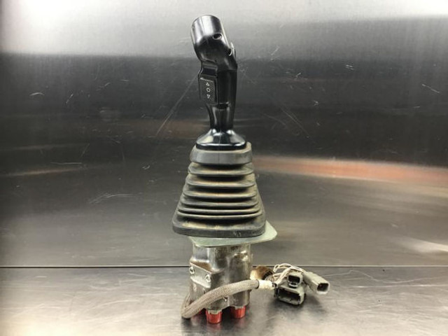 Hydraulique Liebherr R918 NLC: photos 9 Hydraulique Liebherr R918 NLC: photos 9