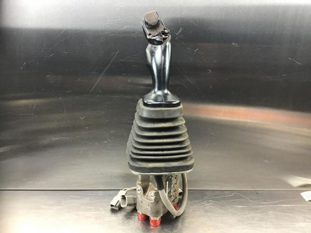 Hydraulique Liebherr R918 NLC: photos 11 Hydraulique Liebherr R918 NLC: photos 11