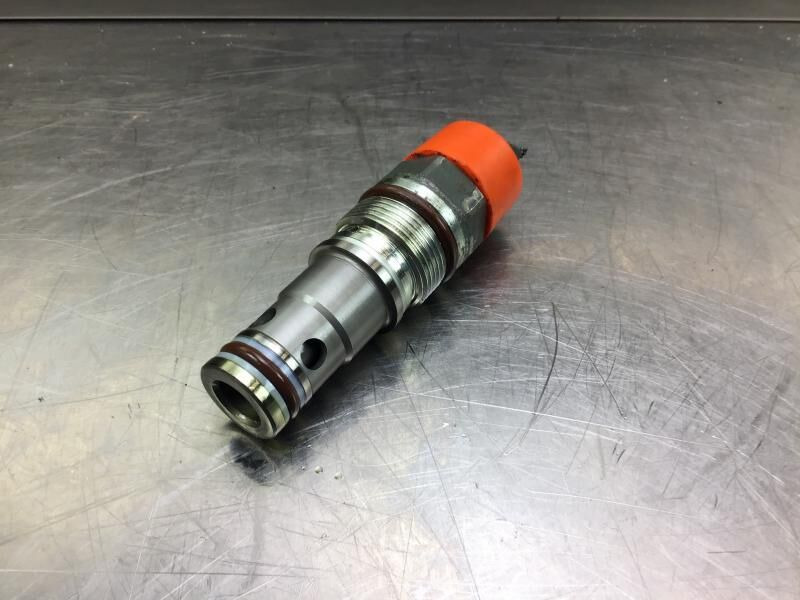 Liebherr R926 COMP / R926 K-LC / R922 Li / R922 LC / R926 LC / R922 NLC / R922 SLC / R922 XLC / R926 CL / R926 NLC / R926 SLC / R926 WLC - Valve: photos 3 Liebherr R926 COMP / R926 K-LC / R922 Li / R922 LC / R926 LC / R922 NLC / R922 SLC / R922 XLC / R926 CL / R926 NLC / R926 SLC / R926 WLC - Valve: photos 3