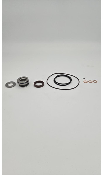 Liebherr Sealing set waterpump - Pompe hydraulique: photos 1 Liebherr Sealing set waterpump - Pompe hydraulique: photos 1