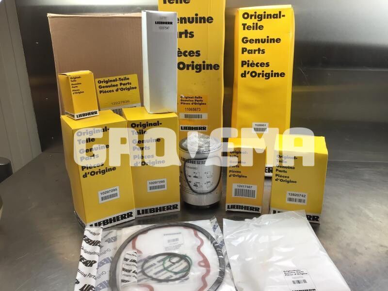 Liebherr Service Kit 1000 hours R906/R916/R926 - Filtre à carburant: photos 1 Liebherr Service Kit 1000 hours R906/R916/R926 - Filtre à carburant: photos 1