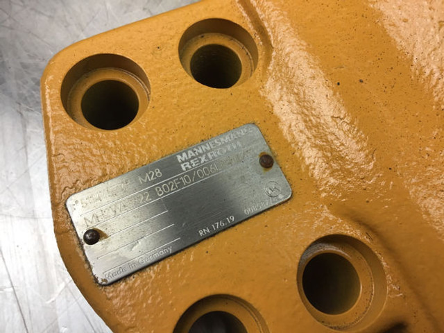 Liebherr Shuttle Valveblock - Valve: photos 4 Liebherr Shuttle Valveblock - Valve: photos 4