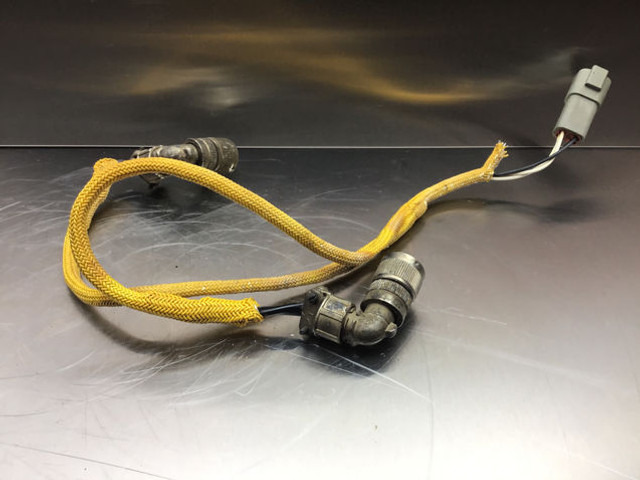Liebherr Wire Harness - Câble/ Fil: photos 1 Liebherr Wire Harness - Câble/ Fil: photos 1