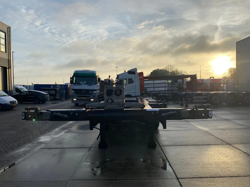 Renders Euro 800 3DFCST / Container Chassis / 45FT / 1x Lift Axle / 2x Extendable - Semi-remorque porte-conteneur/ Caisse mobile: photos 4 Renders Euro 800 3DFCST / Container Chassis / 45FT / 1x Lift Axle / 2x Extendable - Semi-remorque porte-conteneur/ Caisse mobile: photos 4