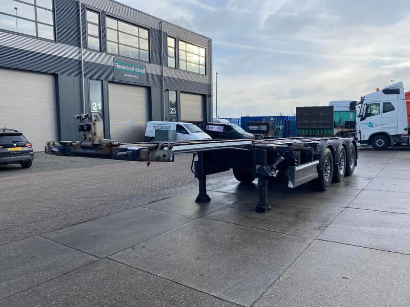 Renders Euro 800 3DFCST / Container Chassis / 45FT / 1x Lift Axle / 2x Extendable - Semi-remorque porte-conteneur/ Caisse mobile: photos 4 Renders Euro 800 3DFCST / Container Chassis / 45FT / 1x Lift Axle / 2x Extendable - Semi-remorque porte-conteneur/ Caisse mobile: photos 4