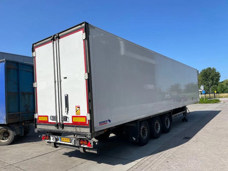 Schmitz Cargobull SCB*3SB Frigo / Vector 1950 / Flower Trailer - Semi-remorque frigorifique: photos 4 Schmitz Cargobull SCB*3SB Frigo / Vector 1950 / Flower Trailer - Semi-remorque frigorifique: photos 4