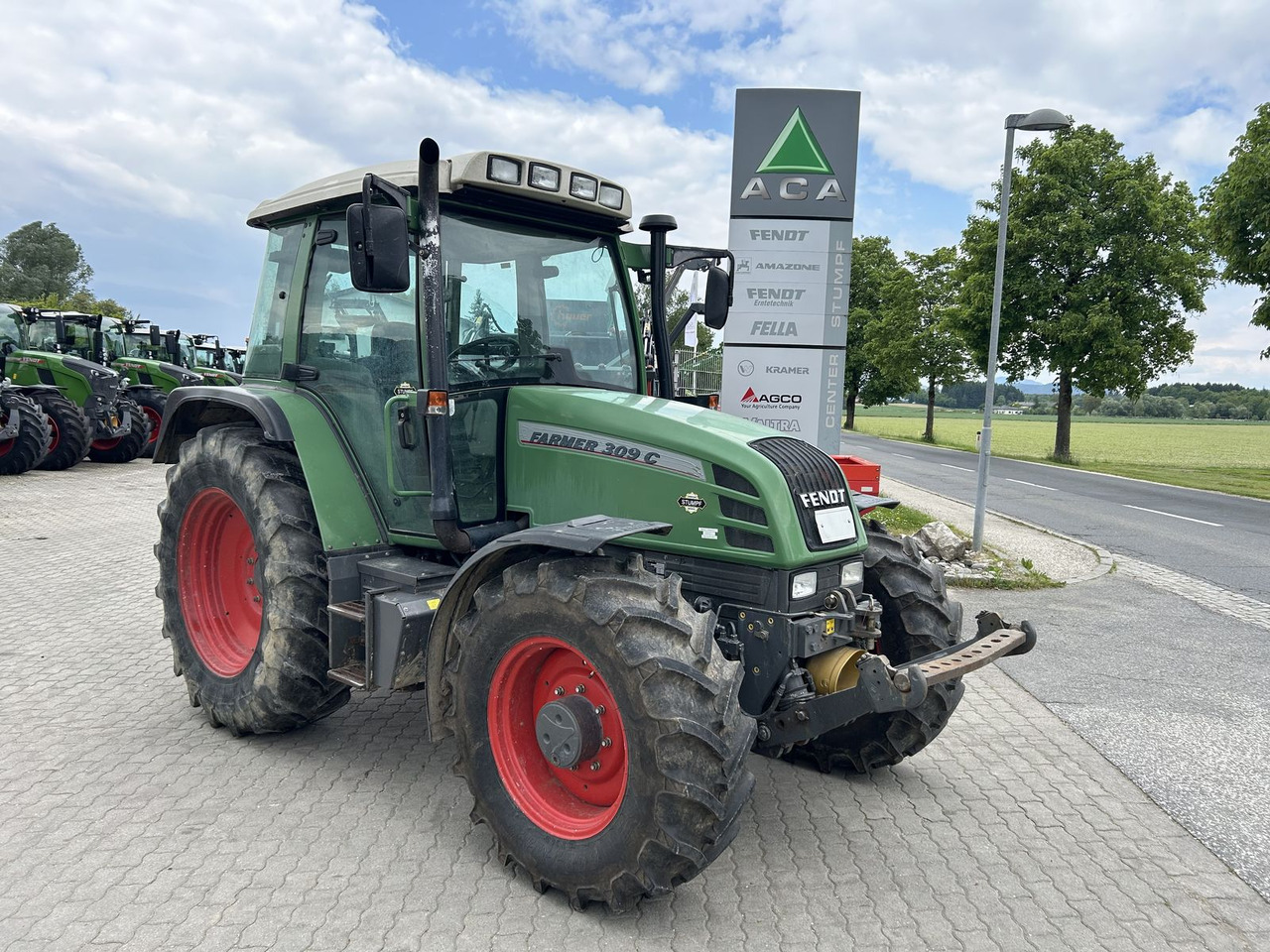 Fendt Farmer 309 CA - Tracteur agricole: photos 1 Fendt Farmer 309 CA - Tracteur agricole: photos 1