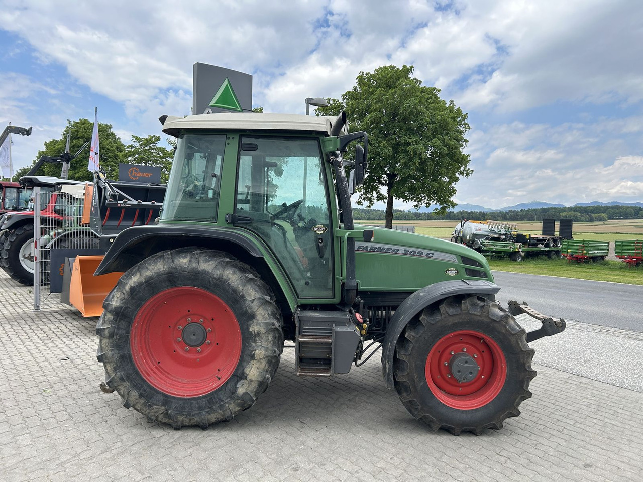 Fendt Farmer 309 CA - Tracteur agricole: photos 2 Fendt Farmer 309 CA - Tracteur agricole: photos 2
