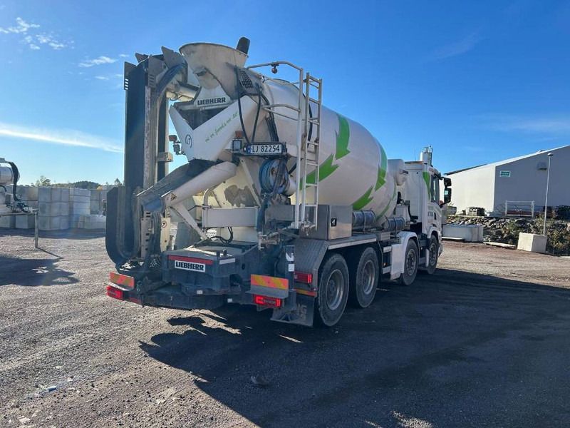 Scania P 500 XT 8x4 - Camion malaxeur: photos 3 Scania P 500 XT 8x4 - Camion malaxeur: photos 3