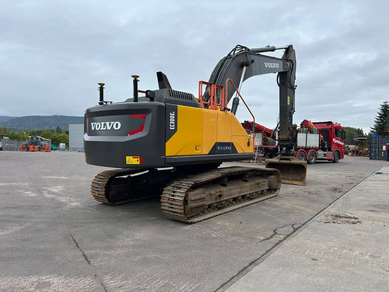 Volvo EC 300 EL - Pelle sur chenille: photos 3 Volvo EC 300 EL - Pelle sur chenille: photos 3