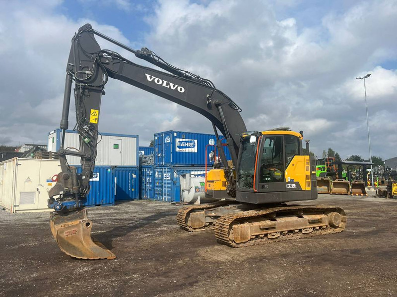 Volvo ECR 235 EL - Pelle sur chenille: photos 1 Volvo ECR 235 EL - Pelle sur chenille: photos 1