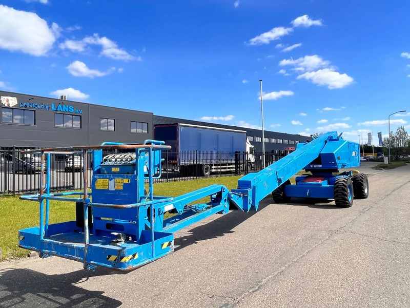 Aichi SP21AJ - Nacelle télescopique: photos 5 Aichi SP21AJ - Nacelle télescopique: photos 5