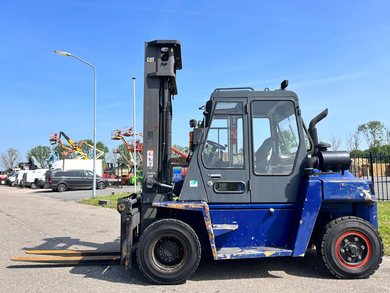 Caterpillar DP70 - Chariot élévateur diesel: photos 2 Caterpillar DP70 - Chariot élévateur diesel: photos 2