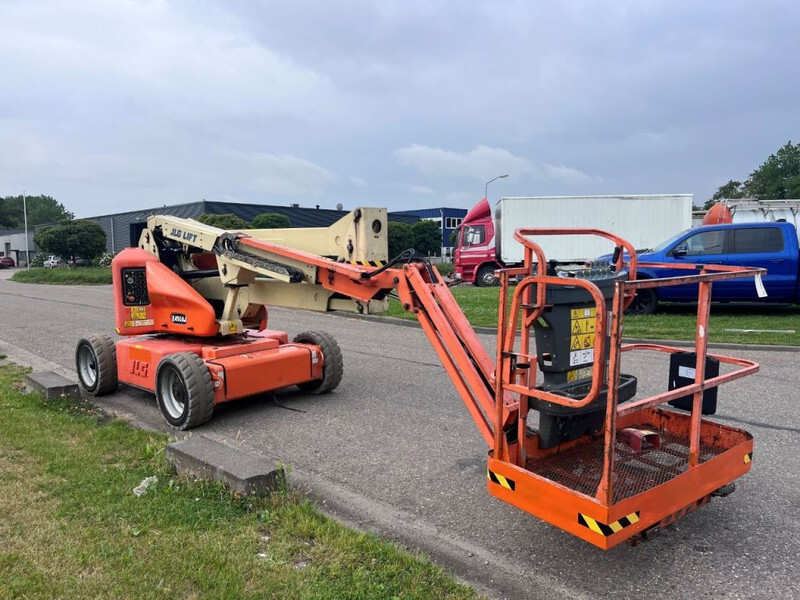 JLG E450AJ - Nacelle articulée: photos 1 JLG E450AJ - Nacelle articulée: photos 1