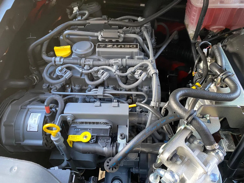 Chariot élévateur diesel Linde H35D-01 Cascade rotating fork clamp: photos 11 Chariot élévateur diesel Linde H35D-01 Cascade rotating fork clamp: photos 11