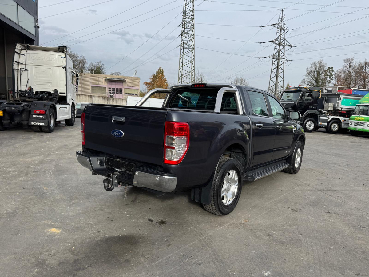 FORD Ranger 3.2 Diesel 4x4 - Pick-up: photos 4 FORD Ranger 3.2 Diesel 4x4 - Pick-up: photos 4