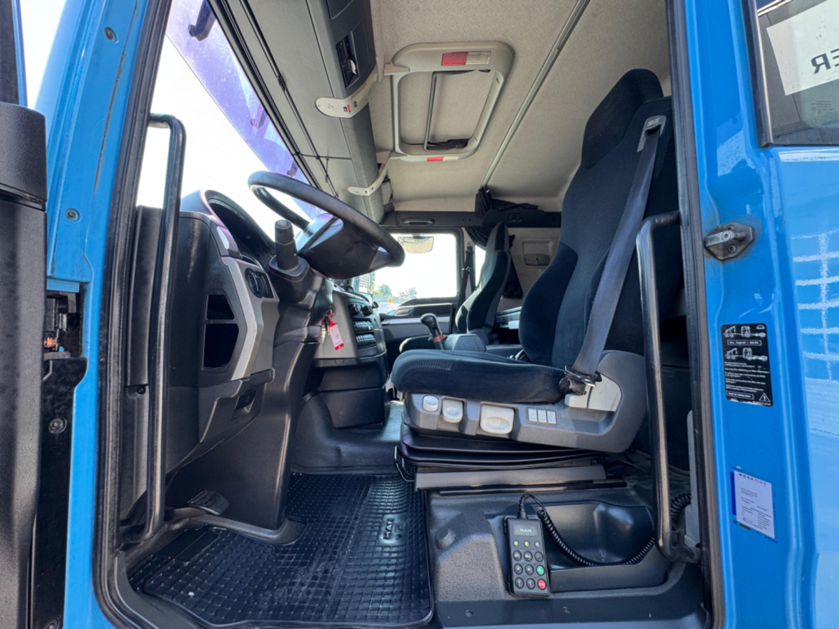 Camion porte-conteneur/ Caisse mobile MAN TGX 26.480 6x2 Kompressor: photos 10