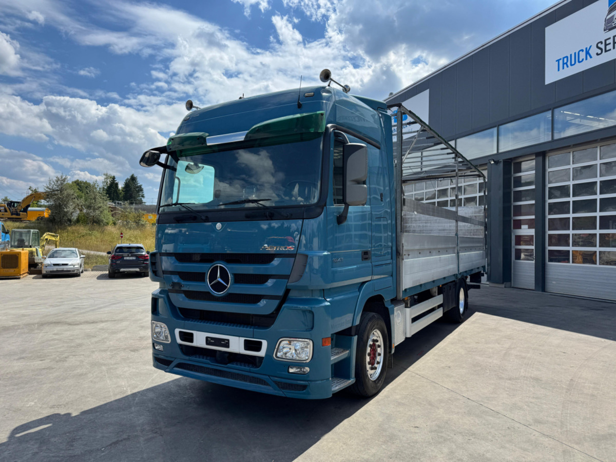 MERCEDES Actros 1841 4x2 - Camion à rideaux coulissants: photos 1 MERCEDES Actros 1841 4x2 - Camion à rideaux coulissants: photos 1