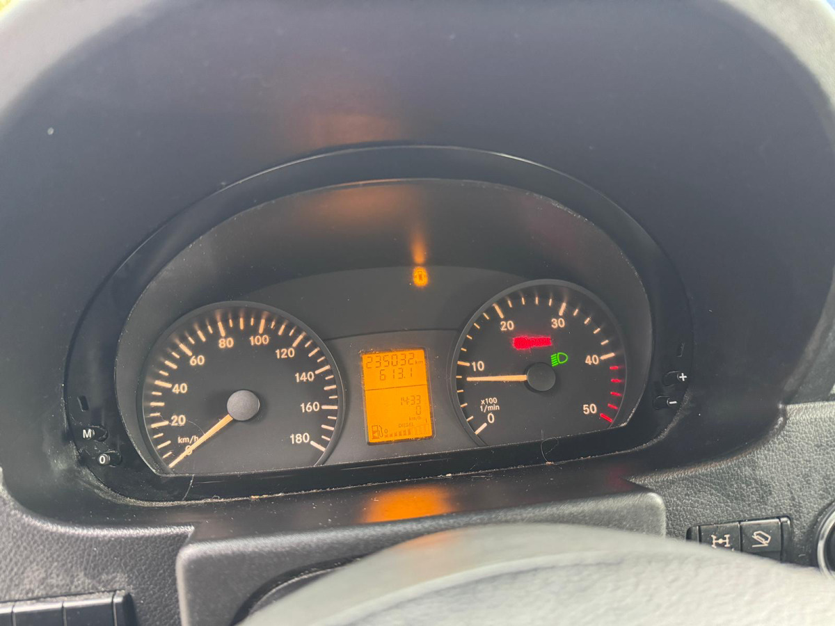 Fourgon utilitaire MERCEDES Sprinter 316CDI 4x4: photos 16 Fourgon utilitaire MERCEDES Sprinter 316CDI 4x4: photos 16