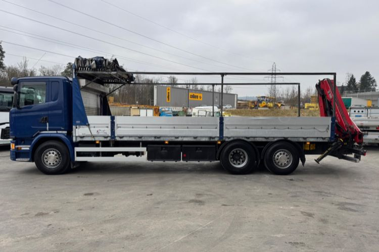 Camion grue, Camion plateau Scania G450 6x2 Hiab 122-4: photos 14