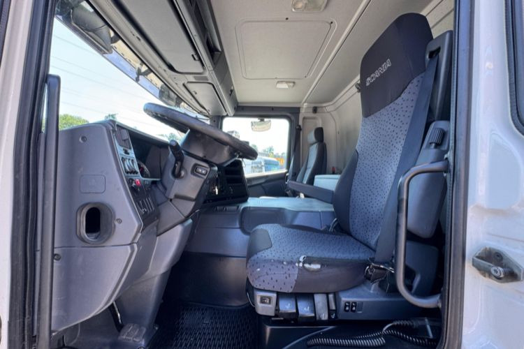 Châssis cabine Scania P400 4x2 Chassis: photos 10