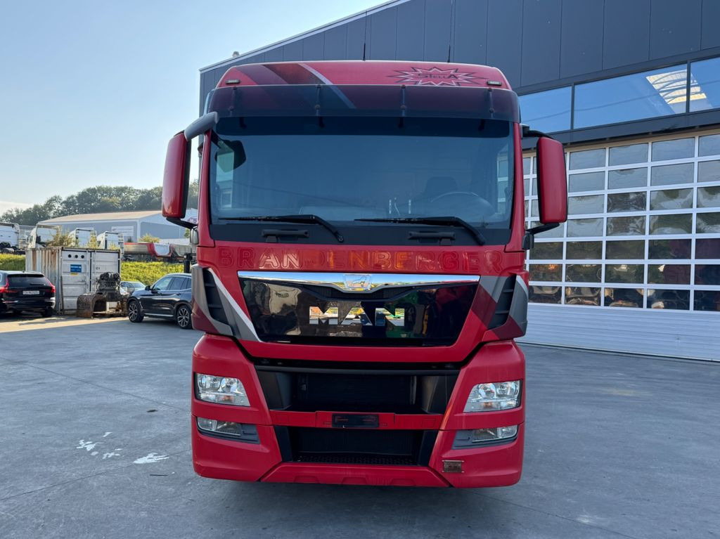 MAN TGX 18.440 C0712 - Tracteur routier: photos 2 MAN TGX 18.440 C0712 - Tracteur routier: photos 2