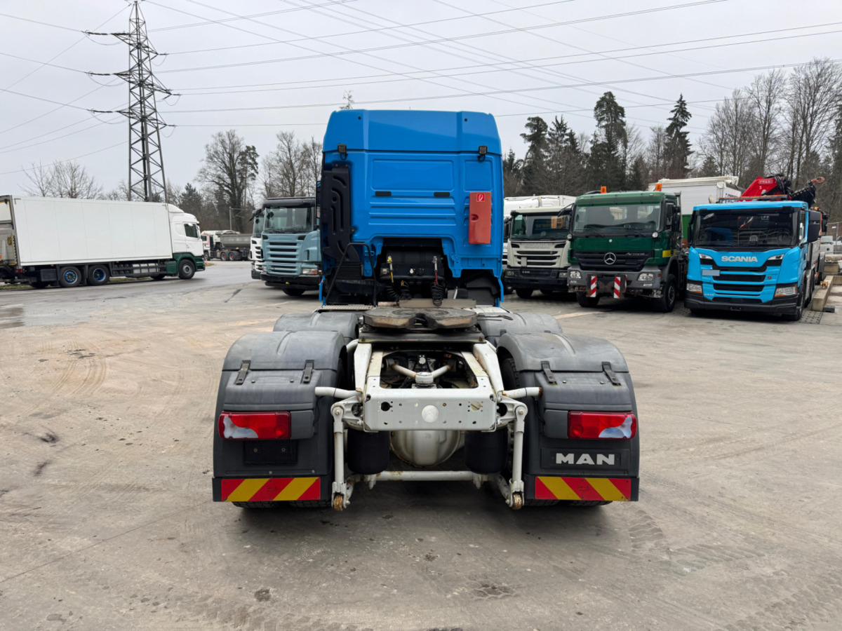 Tracteur routier MAN TGX 33.520 6x4: photos 6