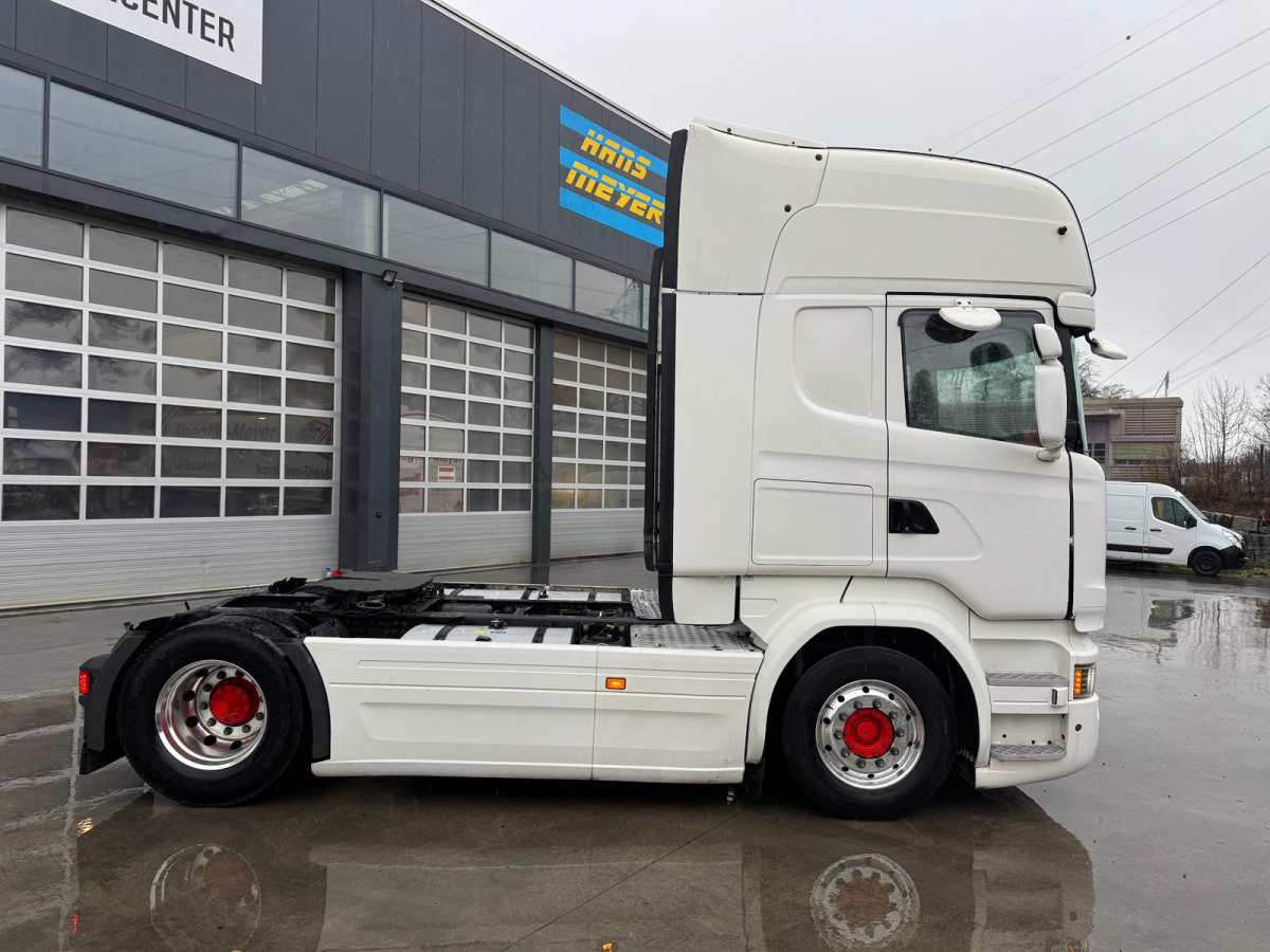 SCANIA R450 4x2 Tanks 1000L No EGR - Tracteur routier: photos 4 SCANIA R450 4x2 Tanks 1000L No EGR - Tracteur routier: photos 4