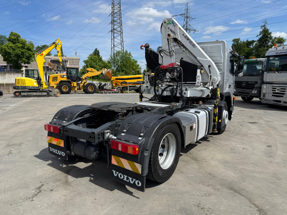 Camion grue VOLVO FM-400 4x2 Bonfiglioli 15000-4: photos 8 Camion grue VOLVO FM-400 4x2 Bonfiglioli 15000-4: photos 8
