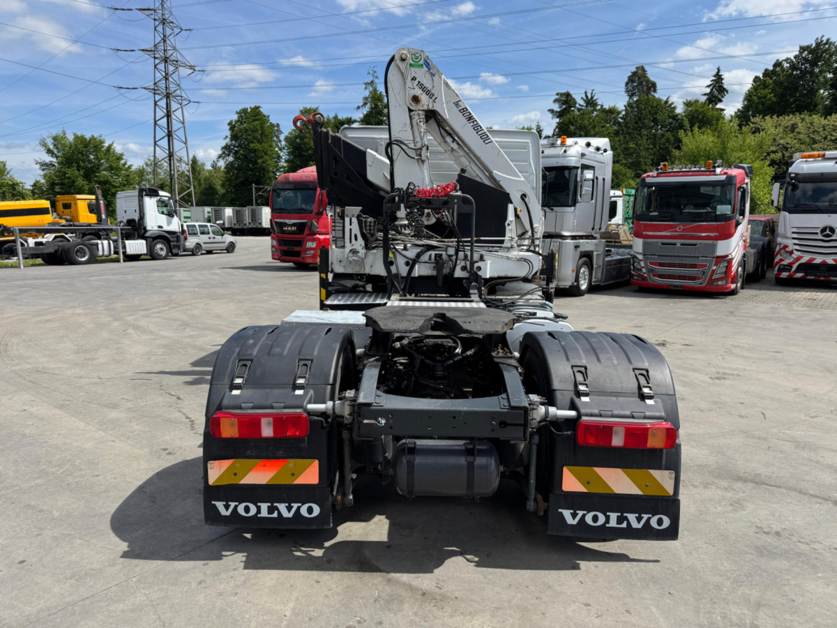Camion grue VOLVO FM-400 4x2 Bonfiglioli 15000-4: photos 9 Camion grue VOLVO FM-400 4x2 Bonfiglioli 15000-4: photos 9