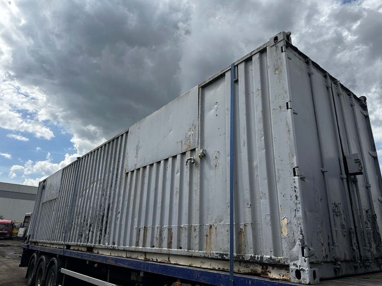 40' SHIPPING CONTAINER - Matériel de chantier: photos 4 40' SHIPPING CONTAINER - Matériel de chantier: photos 4