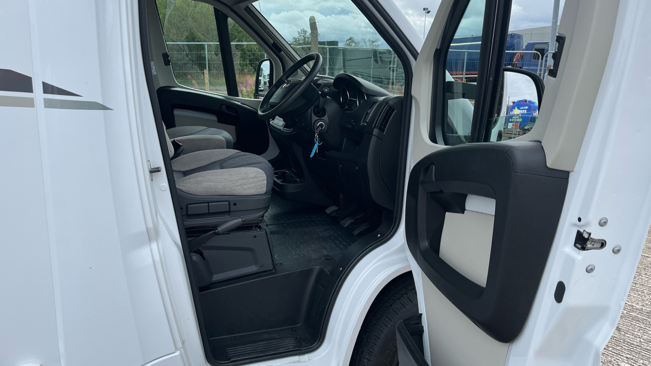 FIAT DUCATO WEINSBERG CARAHOME - Autre matériel: photos 5 FIAT DUCATO WEINSBERG CARAHOME - Autre matériel: photos 5