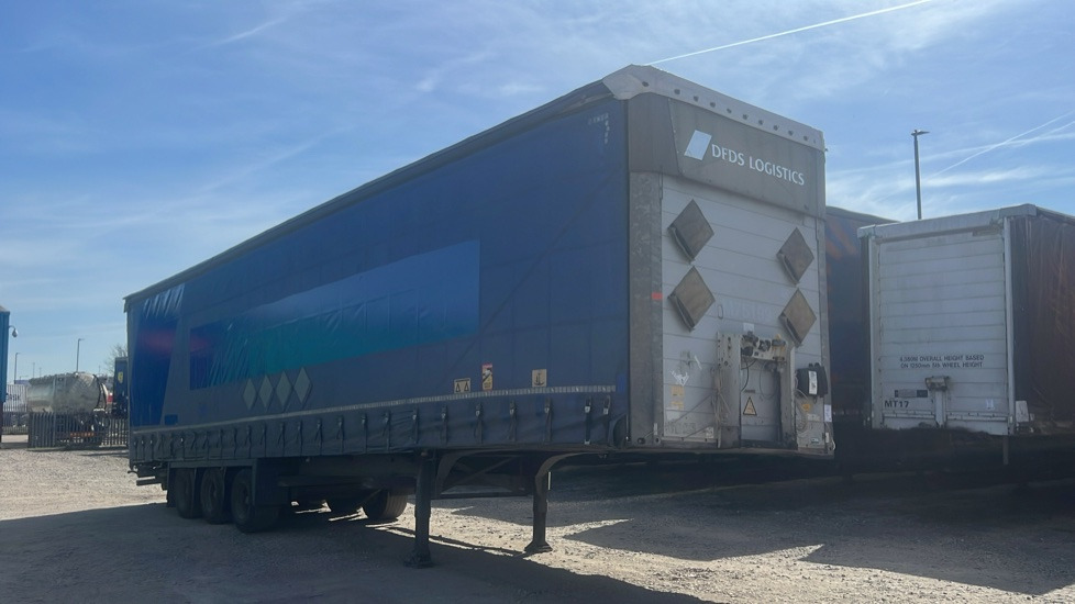 SCHMITZ CURTAINSIDE - MEGA EUROLINER - Autre matériel: photos 1 SCHMITZ CURTAINSIDE - MEGA EUROLINER - Autre matériel: photos 1