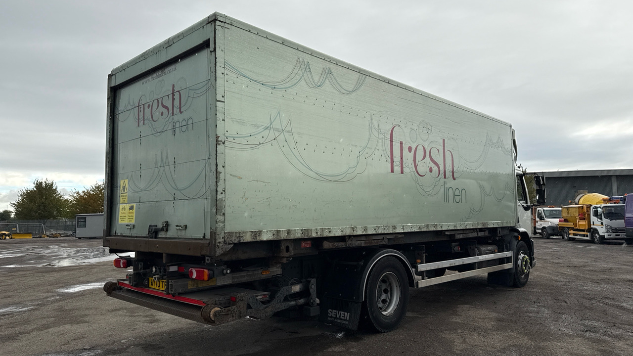 DAF LF 320 - Camion fourgon: photos 4 DAF LF 320 - Camion fourgon: photos 4