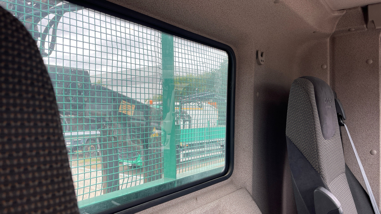 Camion plateau, Camion grue Daf CF 310: photos 17