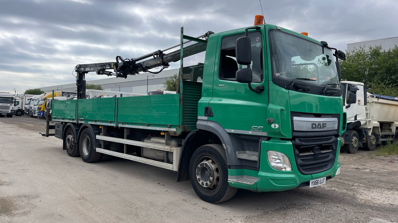 Daf CF 310 - Camion plateau, Camion grue: photos 1 Daf CF 310 - Camion plateau, Camion grue: photos 1