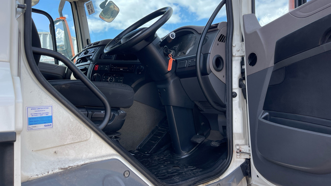 Daf CF 370 - Camion fourgon: photos 5 Daf CF 370 - Camion fourgon: photos 5