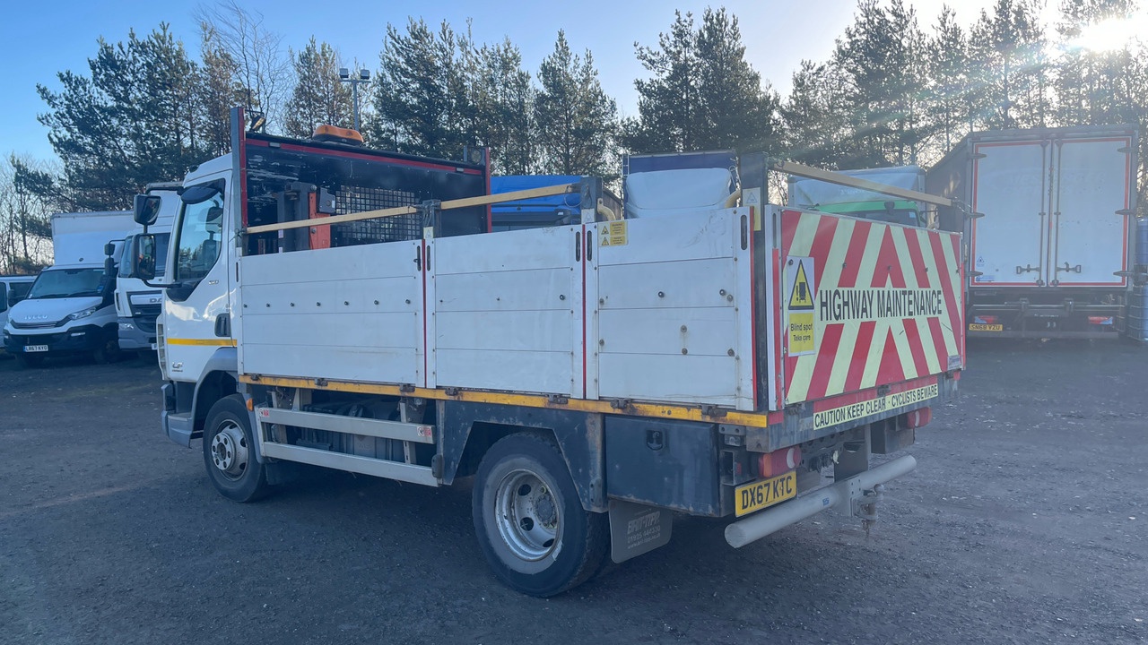 Daf LF 150 - Camion plateau: photos 3 Daf LF 150 - Camion plateau: photos 3