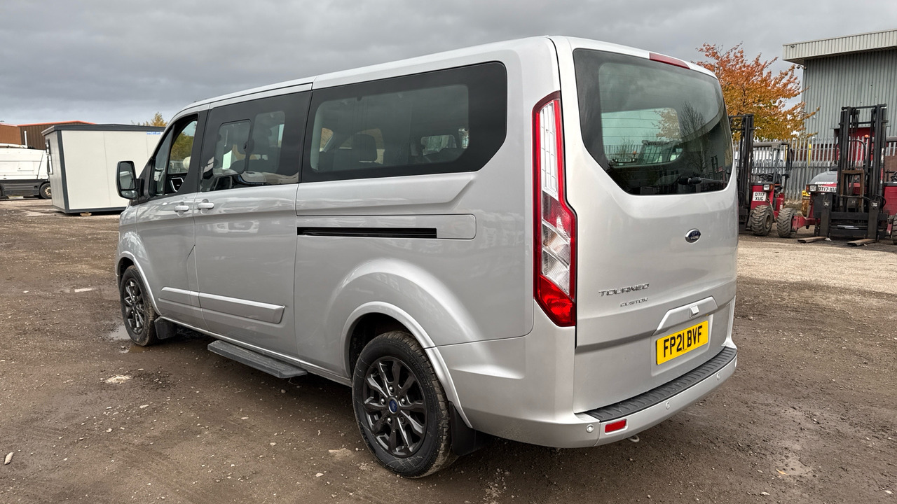 FORD TOURNEO CUSTOM 320TI X 2.0 ECOBLUE 185PS - Minibus, Transport de personnes: photos 3 FORD TOURNEO CUSTOM 320TI X 2.0 ECOBLUE 185PS - Minibus, Transport de personnes: photos 3