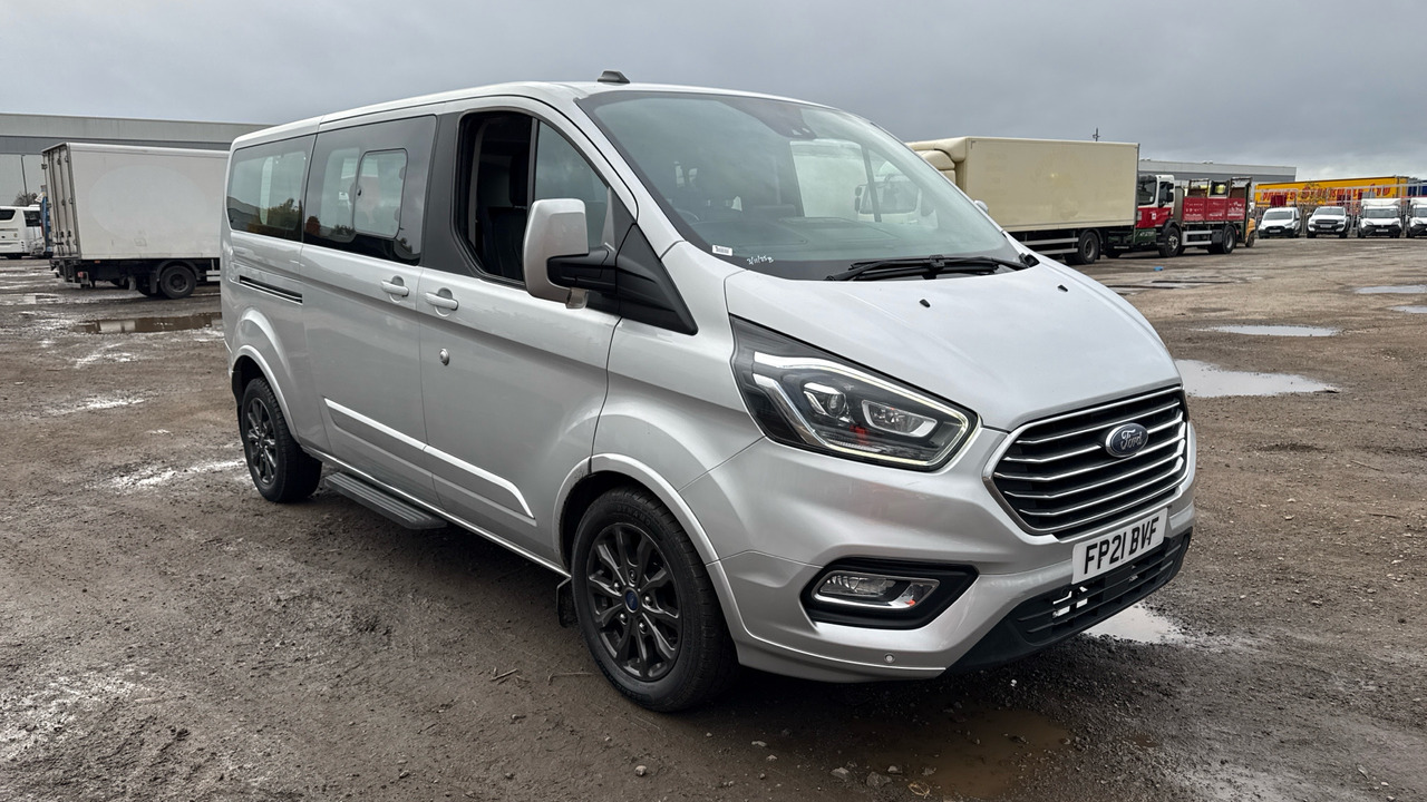 FORD TOURNEO CUSTOM 320TI X 2.0 ECOBLUE 185PS - Minibus, Transport de personnes: photos 1 FORD TOURNEO CUSTOM 320TI X 2.0 ECOBLUE 185PS - Minibus, Transport de personnes: photos 1