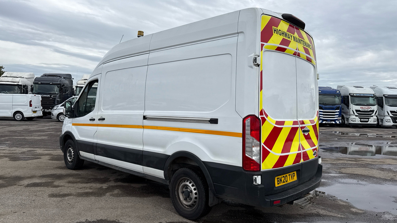 FORD TRANSIT 350 2.0 EcoBlue 130ps - Fourgon utilitaire: photos 3 FORD TRANSIT 350 2.0 EcoBlue 130ps - Fourgon utilitaire: photos 3