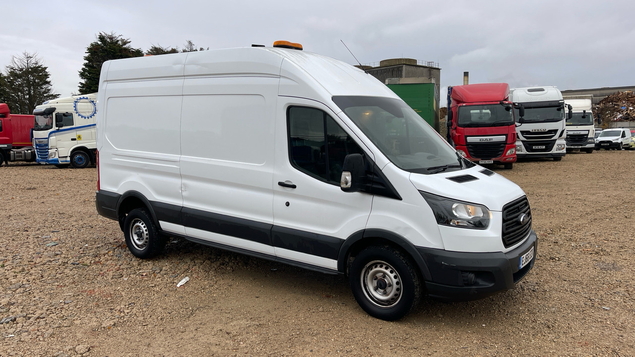 FORD TRANSIT 350 2.0 TDCI 105PS - Fourgon utilitaire: photos 1 FORD TRANSIT 350 2.0 TDCI 105PS - Fourgon utilitaire: photos 1