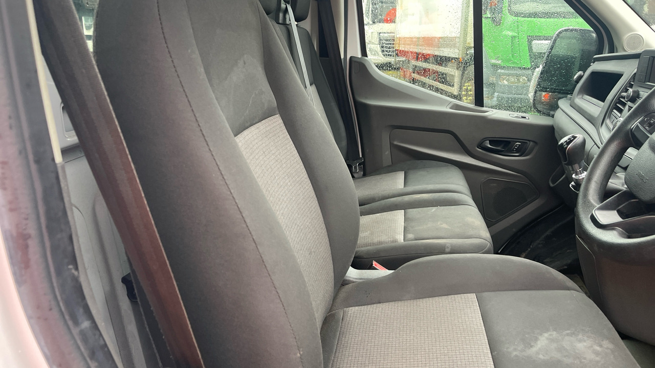 FORD TRANSIT 350 2.0 TDCi 130PS LEADER - Fourgon plateau: photos 5 FORD TRANSIT 350 2.0 TDCi 130PS LEADER - Fourgon plateau: photos 5