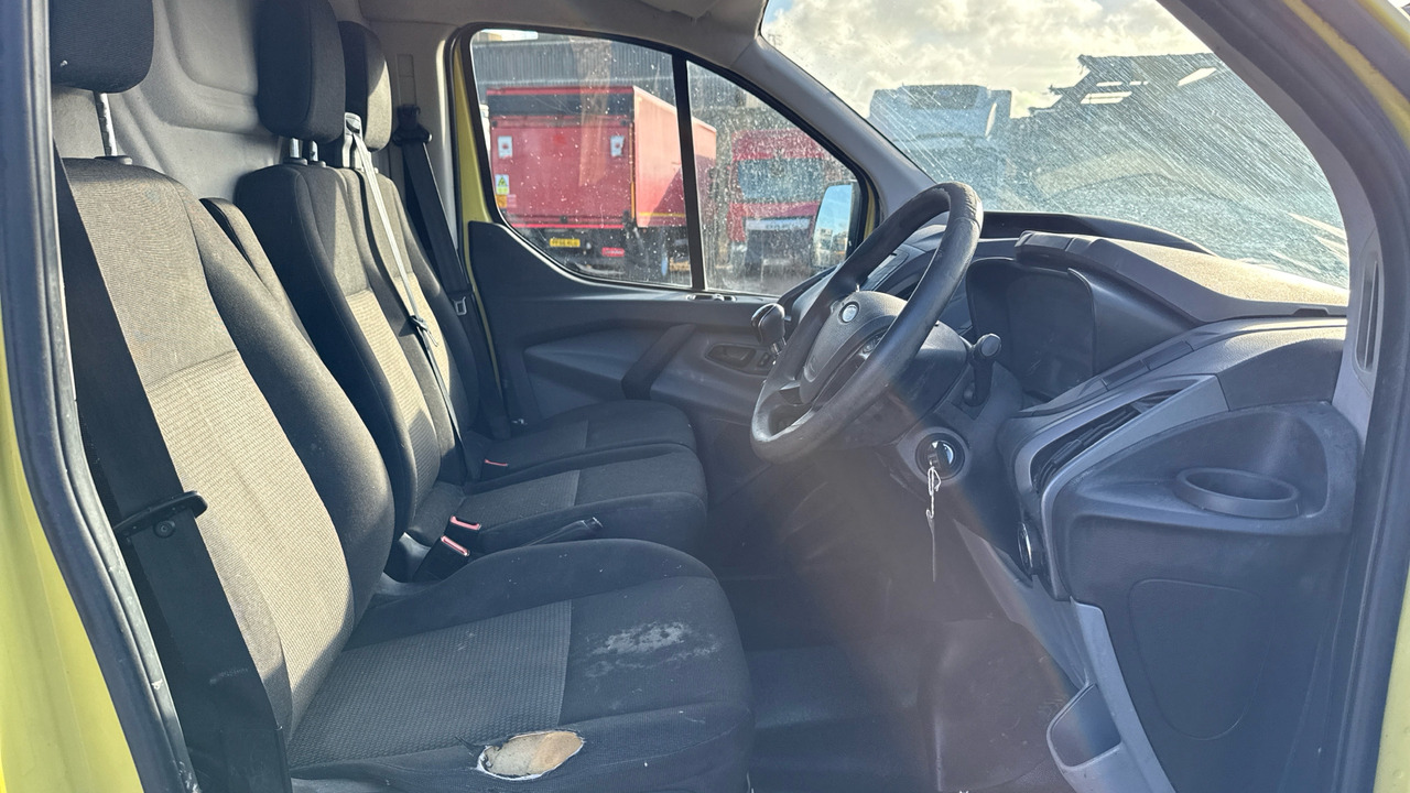 FORD TRANSIT CUSTOM 290 2.2 TDCI 125PS - Fourgonnette: photos 5 FORD TRANSIT CUSTOM 290 2.2 TDCI 125PS - Fourgonnette: photos 5